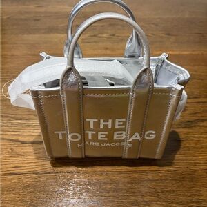 Marc Jacobs "The Crossbody Metallic Tote Bag" - Metallic Silver - New With Tags